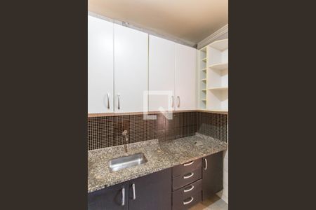 Cozinha de apartamento à venda com 3 quartos, 59m² em Santa Amelia, Belo Horizonte