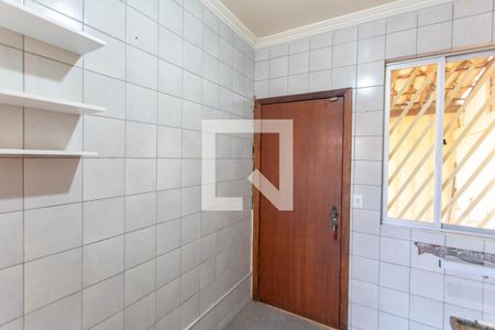 Cozinha de apartamento à venda com 3 quartos, 59m² em Santa Amelia, Belo Horizonte