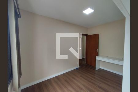 Quarto 3 de casa para alugar com 3 quartos, 220m² em Vila Brasilina, São Paulo