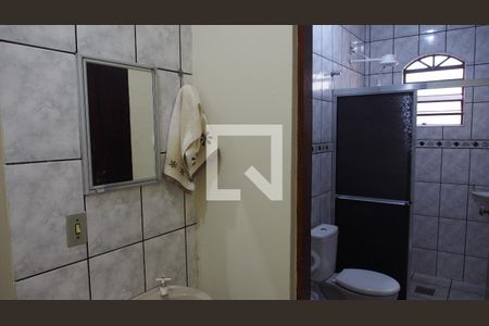 Banheiro de casa à venda com 2 quartos, 92m² em Parque Almerinda Pereira Chaves, Jundiaí