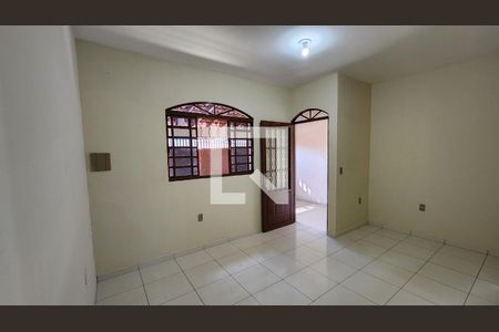 Sala de casa à venda com 2 quartos, 92m² em Parque Almerinda Pereira Chaves, Jundiaí