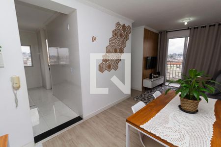 Sala e Sala de Jantar de apartamento à venda com 2 quartos, 55m² em Vila Paranaguá, São Paulo