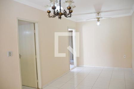 Sala de casa à venda com 3 quartos, 120m² em Conjunto Residencial Nova Roma, São Bernardo do Campo