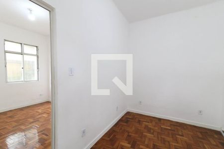 Sala de casa para alugar com 1 quarto, 60m² em Pilares, Rio de Janeiro