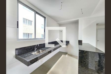 Apartamento à venda com 2 quartos, 122m² em Alto Barroca, Belo Horizonte