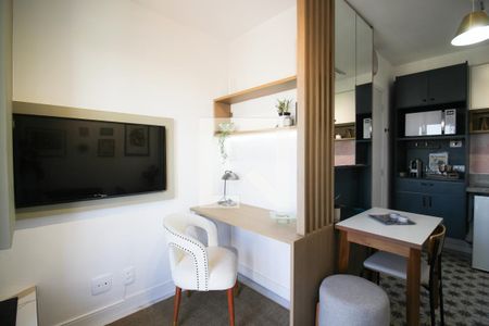 Sala de apartamento para alugar com 1 quarto, 27m² em Moema, São Paulo