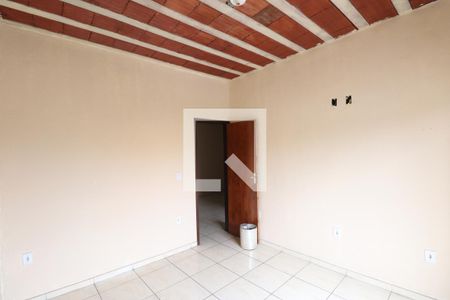 Quarto 2 de apartamento para alugar com 2 quartos, 57m² em Amendoeira, São Gonçalo