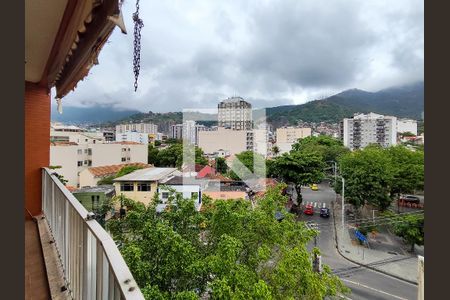 Vista da Sala de apartamento para alugar com 2 quartos, 82m² em Grajaú, Rio de Janeiro