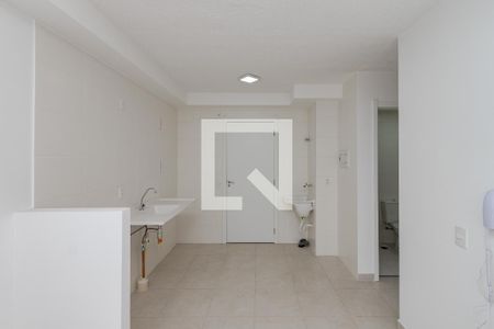 Sala/Cozinha de apartamento para alugar com 2 quartos, 32m² em Vila Socorro, São Paulo