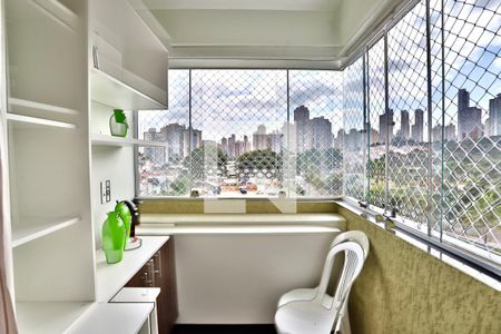 Sacada de apartamento para alugar com 3 quartos, 70m² em Vila Regente Feijó, São Paulo