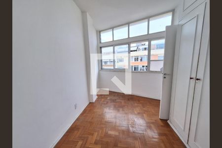 Quarto 1 de apartamento para alugar com 2 quartos, 42m² em Flamengo, Rio de Janeiro