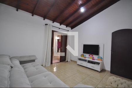 Sala de casa à venda com 3 quartos, 200m² em Jardim Guanca, São Paulo