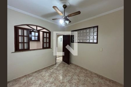 Quarto 1 de casa para alugar com 2 quartos, 60m² em Méier, Rio de Janeiro