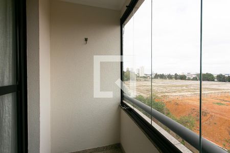 Varanda de apartamento à venda com 2 quartos, 59m² em Vila Carrão, São Paulo