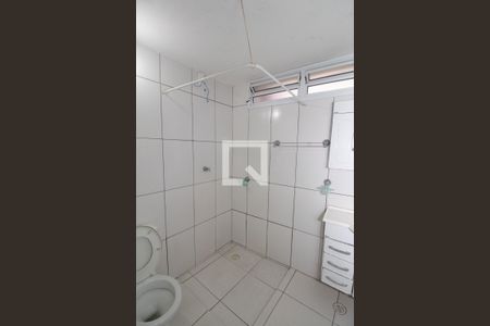 Banheiro de casa para alugar com 1 quarto, 40m² em São Lucas, São Paulo