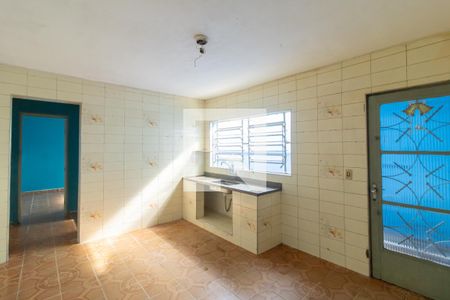 Cozinha de casa para alugar com 1 quarto, 30m² em Jardim Danfer, São Paulo