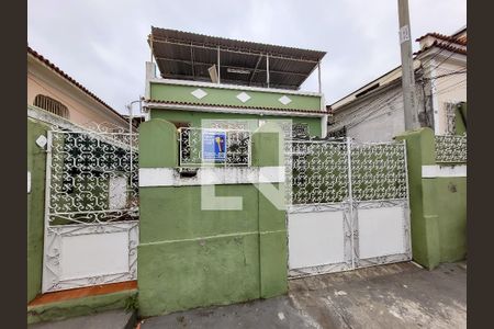 Fachada do imóvel de casa à venda com 2 quartos, 150m² em Pilares, Rio de Janeiro