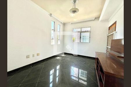 Sala de apartamento para alugar com 4 quartos, 150m² em Pampulha, Belo Horizonte