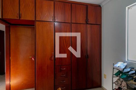 Quarto 1 de apartamento à venda com 4 quartos, 150m² em Pampulha, Belo Horizonte