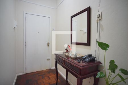 Hall de entrada de apartamento à venda com 3 quartos, 109m² em Petrópolis, Porto Alegre