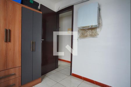 Quarto 2 de apartamento à venda com 2 quartos, 42m² em Jardim Leopoldina, Porto Alegre