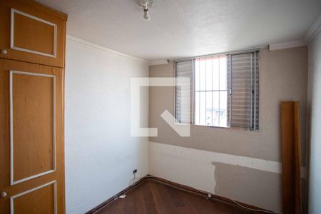 Quarto 2 de apartamento à venda com 3 quartos, 70m² em Jardim Prudência, Diadema