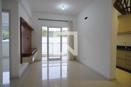 Sala de apartamento para alugar com 2 quartos, 72m² em Itacorubi, Florianópolis