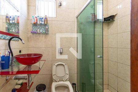 Banheiro Social de casa para alugar com 2 quartos, 120m² em Jardim dos Comerciários (venda Nova), Belo Horizonte