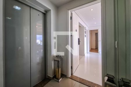 Hall de Entrada de apartamento à venda com 3 quartos, 133m² em Ipiranga, São Paulo