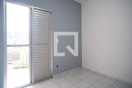 Quarto 1 de casa de condomínio à venda com 3 quartos, 80m² em Vila Araguaia, São Paulo