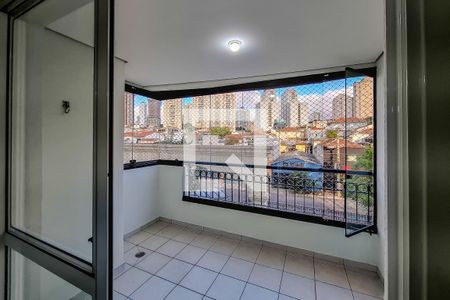 sala varanda de apartamento para alugar com 3 quartos, 90m² em Vila Firmiano Pinto, São Paulo