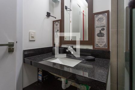 Banheiro de apartamento para alugar com 1 quarto, 25m² em Auxiliadora, Porto Alegre