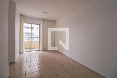 Sala de apartamento para alugar com 3 quartos, 66m² em Mansões Santo Antônio, Campinas