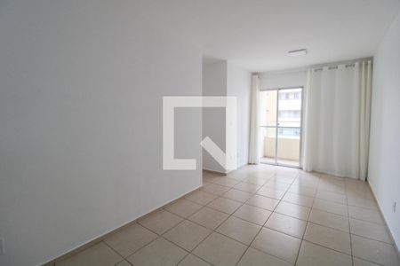 Sala de apartamento para alugar com 3 quartos, 66m² em Mansões Santo Antônio, Campinas