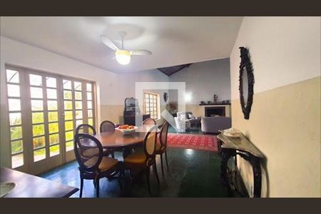 Casa à venda com 5 quartos, 319m² em Piratininga, Niterói