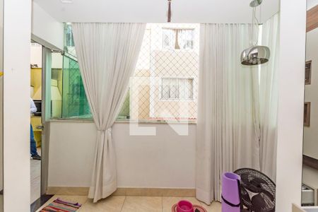 Sala de apartamento à venda com 2 quartos, 75m² em Havaí, Belo Horizonte