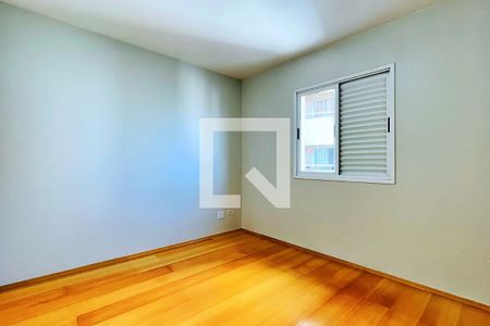 Quarto 1 de apartamento à venda com 2 quartos, 55m² em Vila Augusta, Guarulhos