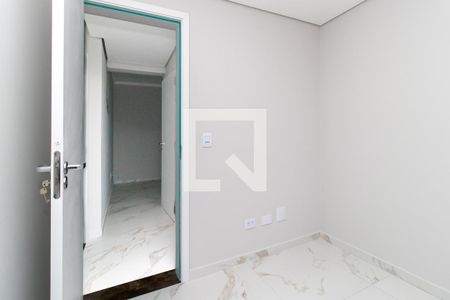 Quarto 1 de apartamento para alugar com 2 quartos, 50m² em Cidade Jardim, São José dos Pinhais