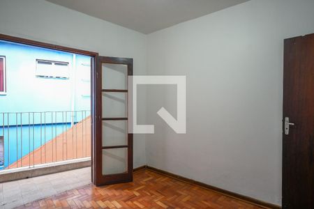 Quarto 1 de casa para alugar com 2 quartos, 100m² em Jardim Maria Estela, São Paulo