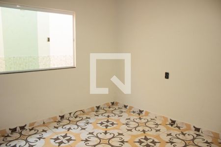 Quarto de casa à venda com 1 quarto, 100m² em Chácara Cotia, Contagem