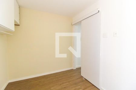 Quarto 1 de apartamento para alugar com 2 quartos, 40m² em Itaquera, São Paulo