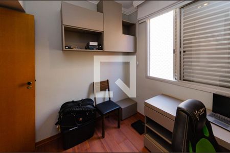 Quarto 1 de apartamento à venda com 2 quartos, 70m² em Buritis, Belo Horizonte