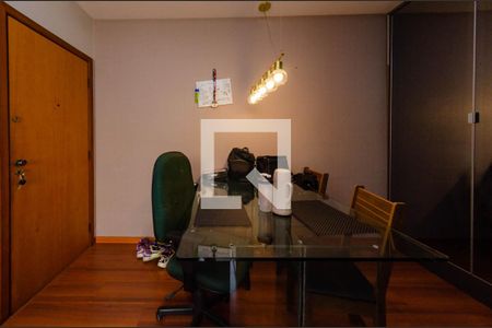 Sala de apartamento à venda com 2 quartos, 70m² em Buritis, Belo Horizonte