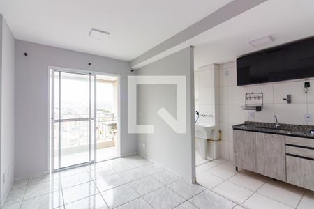 Sala  de apartamento para alugar com 2 quartos, 45m² em Aliança, Osasco