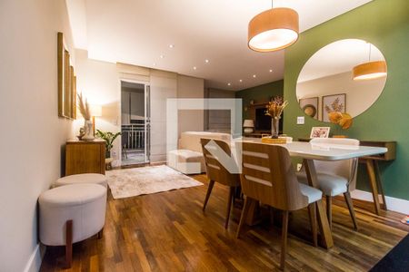 Sala de Jantar de apartamento para alugar com 2 quartos, 85m² em Jardim Tupanci, Barueri