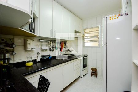 Apartamento à venda com 131m², 3 quartos e 1 vaga Apartamento à venda com 131m², 3 quartos e 1 vagaCozinha