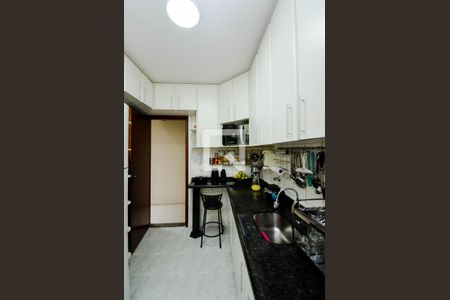 Apartamento à venda com 131m², 3 quartos e 1 vaga Apartamento à venda com 131m², 3 quartos e 1 vagaCozinha