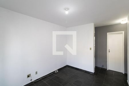 Sala de apartamento para alugar com 2 quartos, 45m² em Campo Grande, Rio de Janeiro