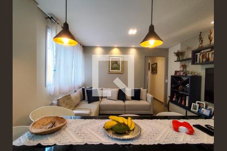 Apartamento à venda com 64m², 2 quartos e 2 vagasSala