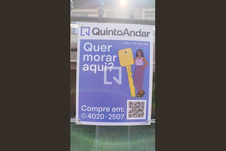 Casa à venda com 158m², 3 quartos e 2 vagas Casa à venda com 158m², 3 quartos e 2 vagasPlaquinha